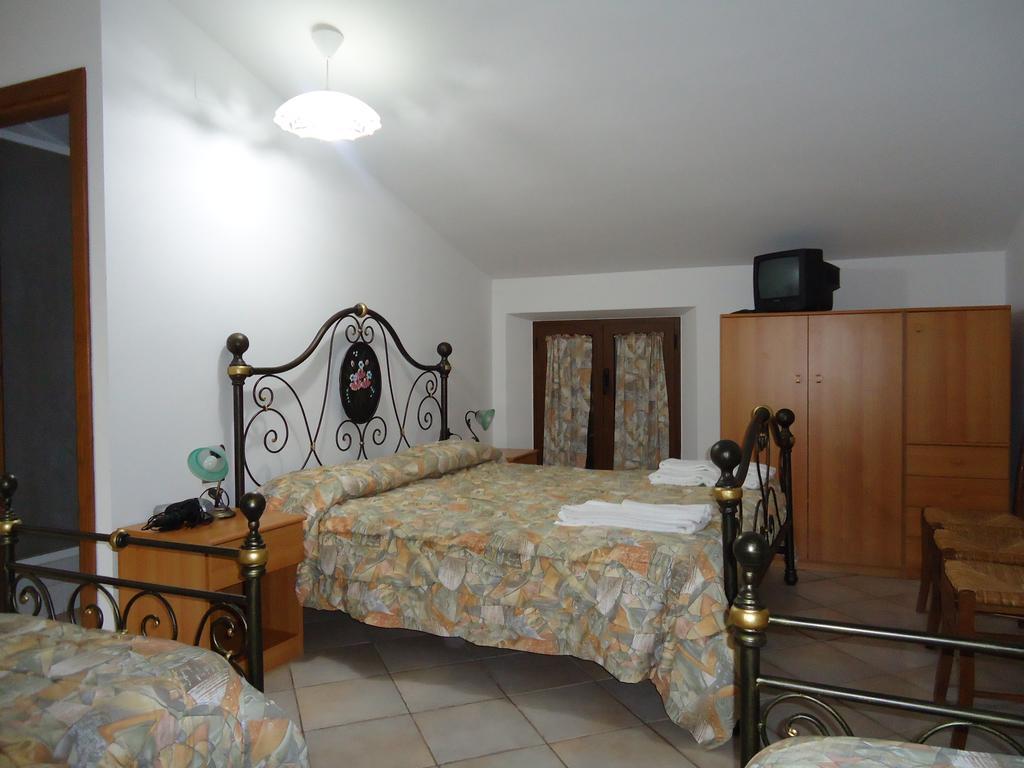 Agriturismo Grisciano Accumoli Δωμάτιο φωτογραφία